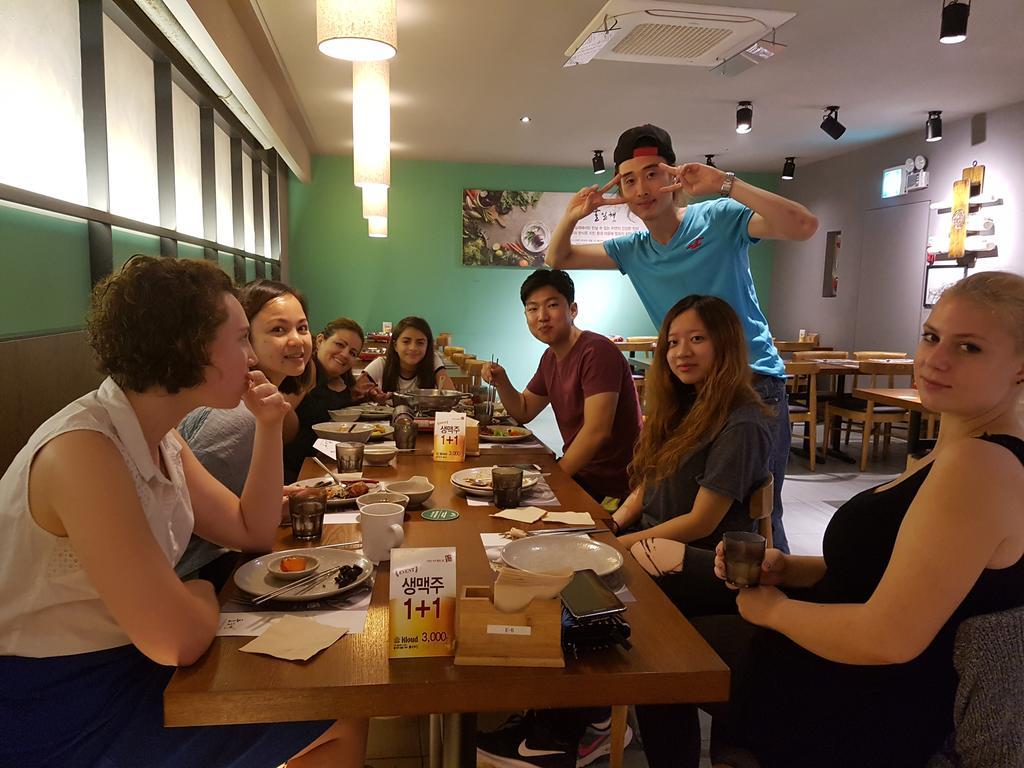 Hostel Comeinn Hongdae - Female Only *