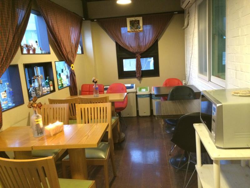 Hostel Comeinn Hongdae - Female Only